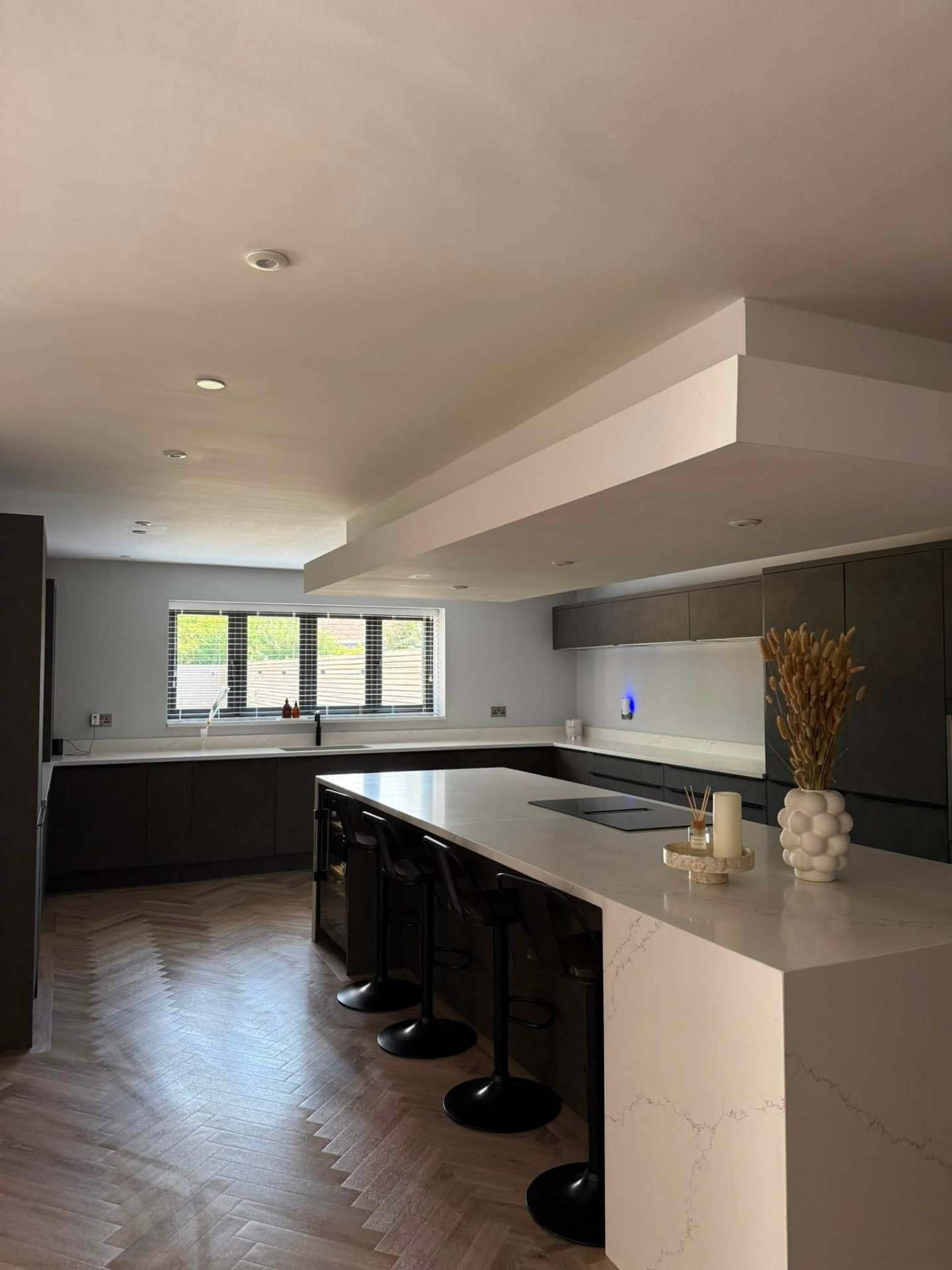 Bright modern kitchen, freshly cleaned by Bee Clean Solutions